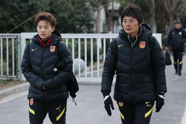 清纯唯美亚洲综合一区